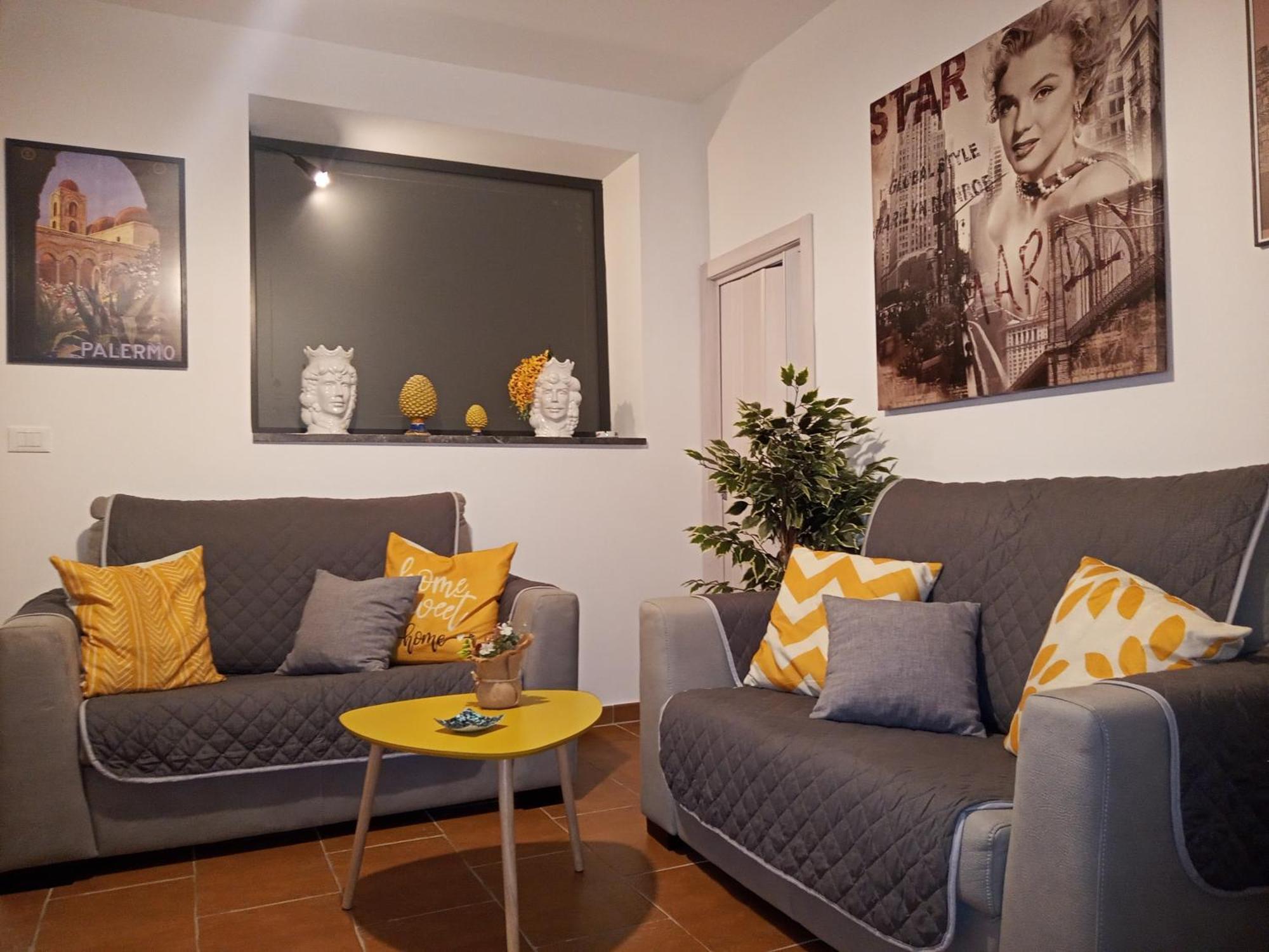 Zisa Home Ai Cantieri Culturali-Facile Posteggio In Strada No Ticket Palermo Exteriér fotografie